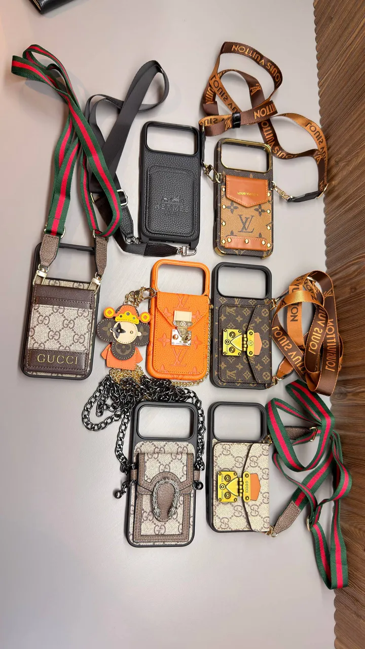 Anahtarlıklı kartlık telefon kılıfı 2