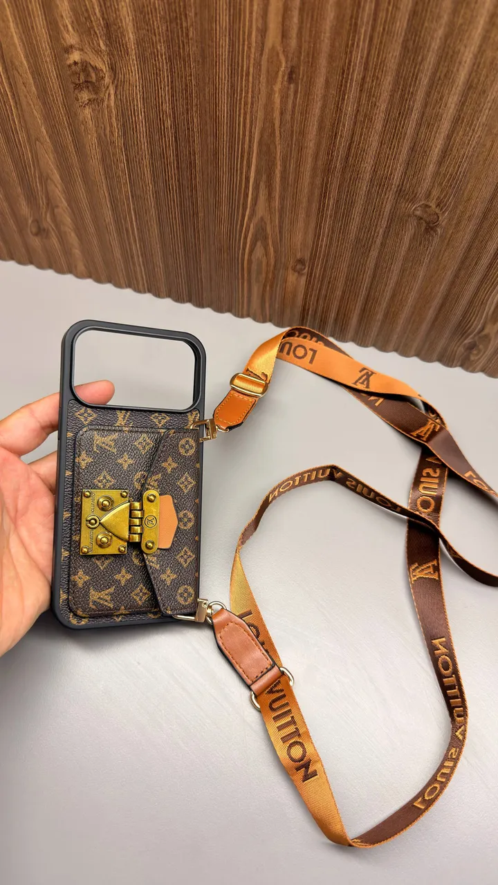 Anahtarlıklı telefon kılıfı 4
