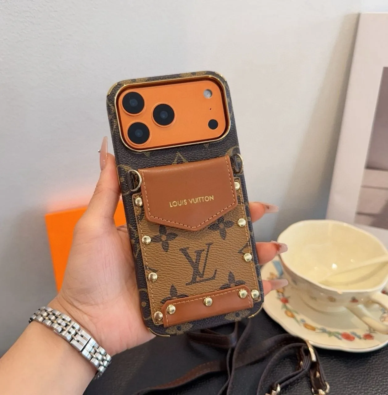 Anahtarlıklı telefon kılıfı 4