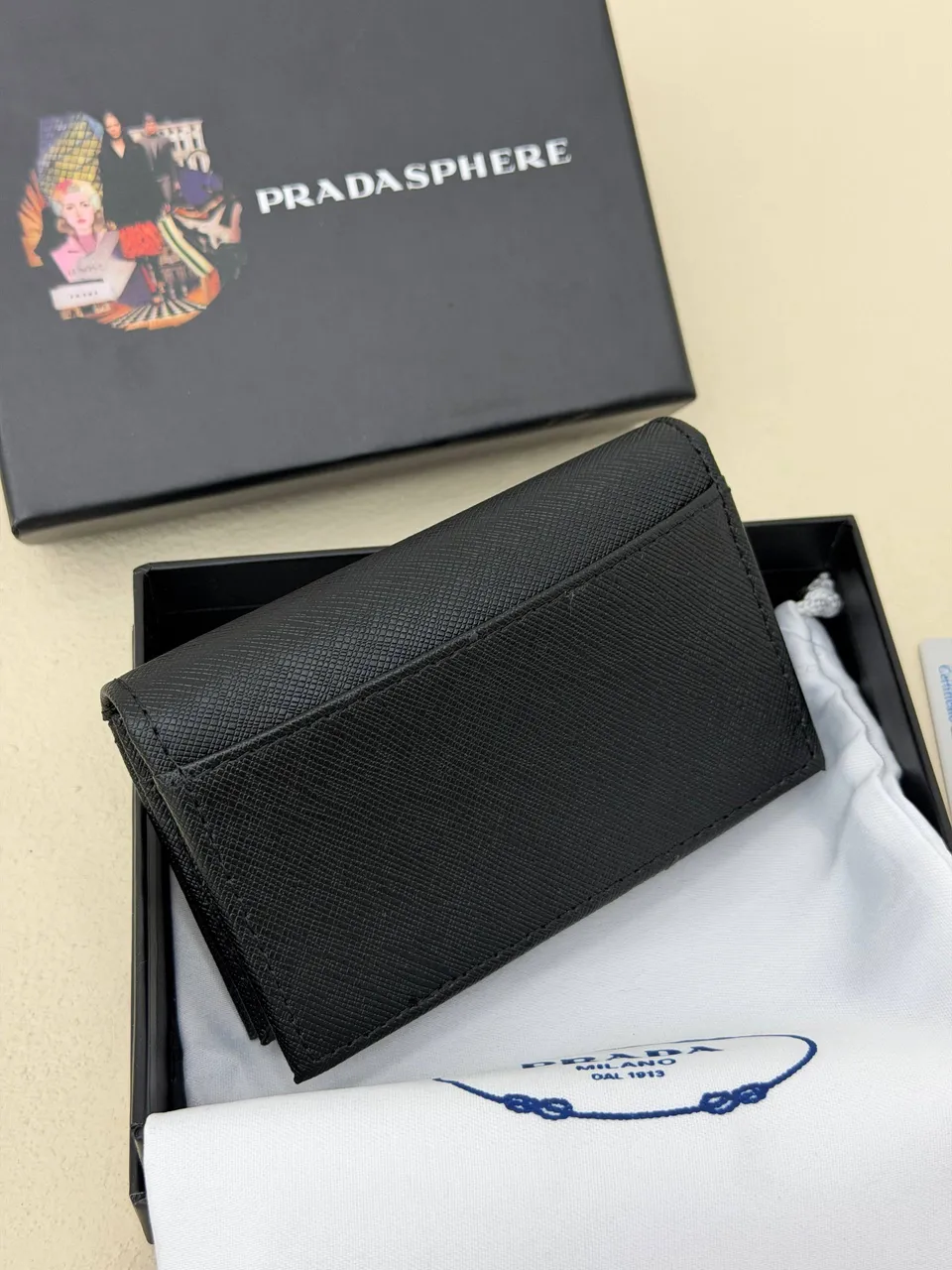 Prada cüzdan 3