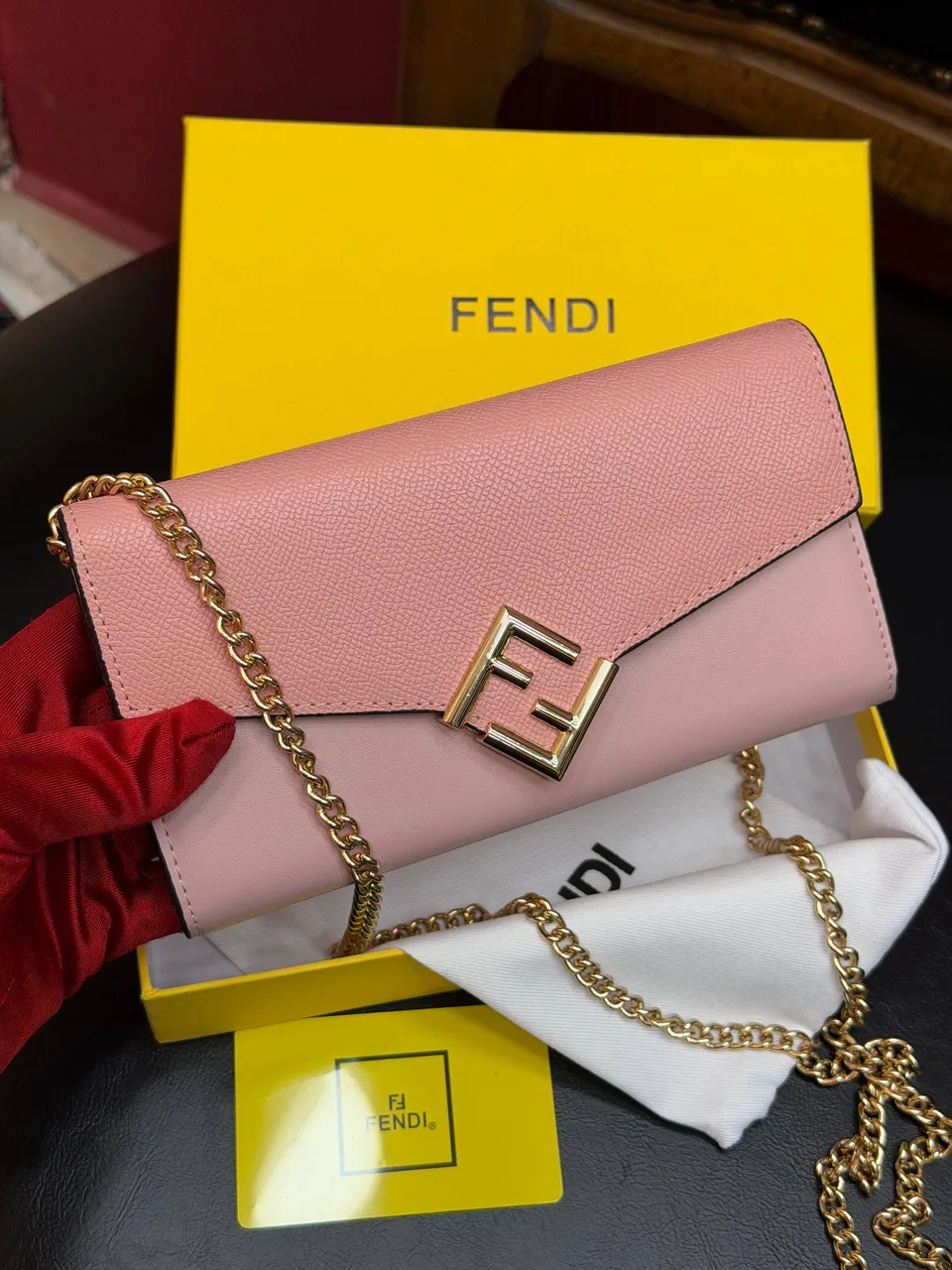 Fendi cüzdan 2