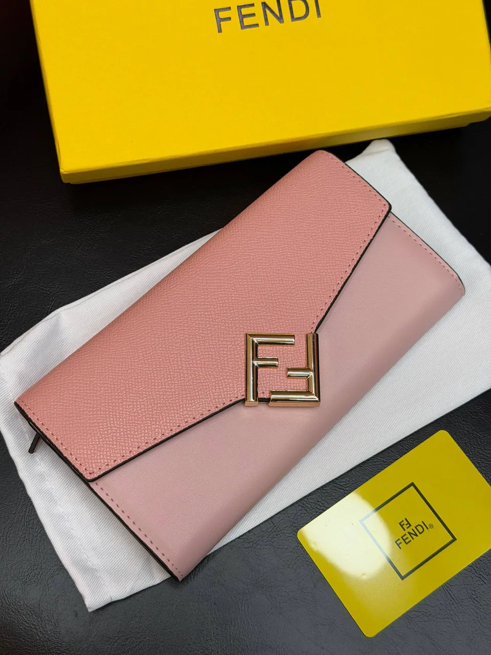 Fendi cüzdan 8