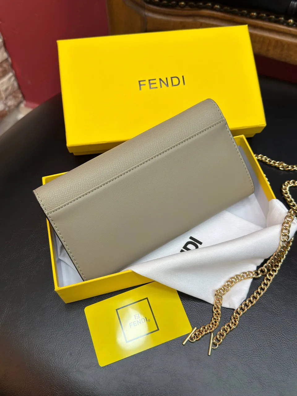 Fendi cüzdan 3