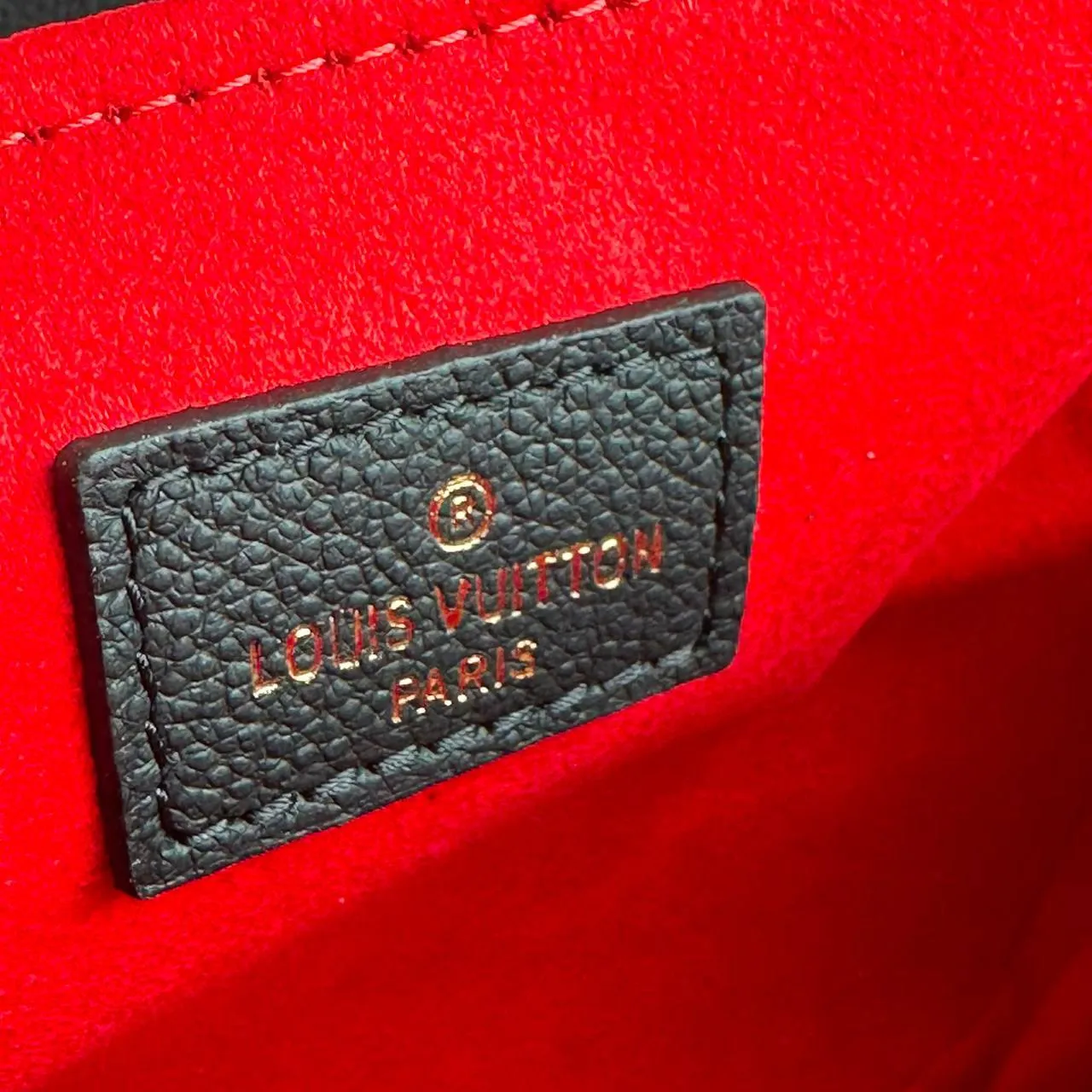 Metis Pochette çanta 11