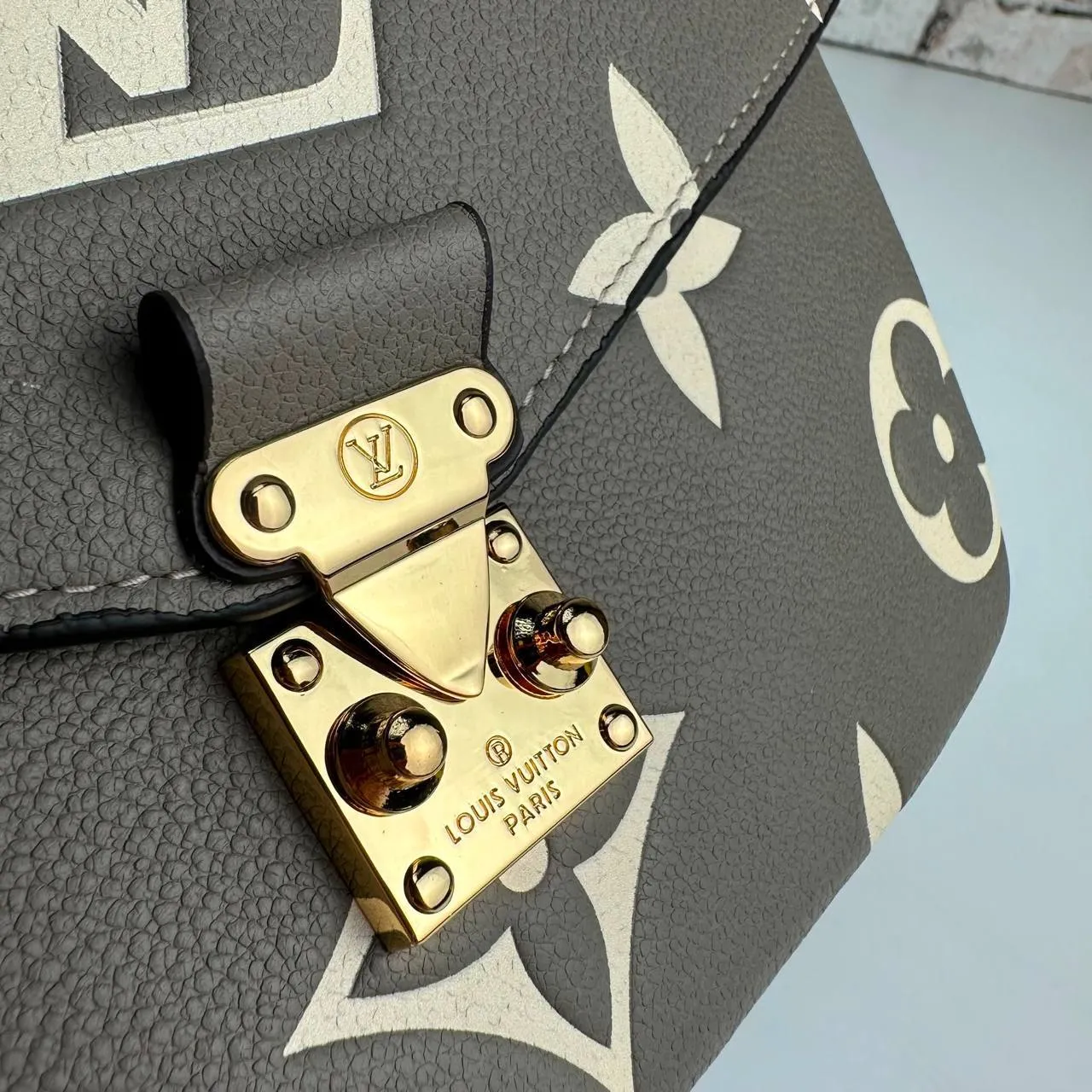 Metis Pochette çanta 12